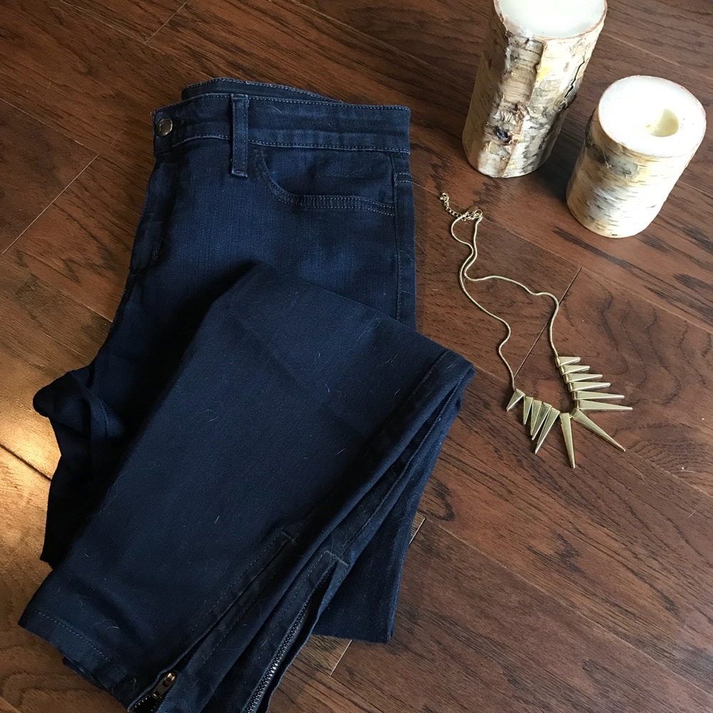 Joe’s Dark Wash Skinny Jeans